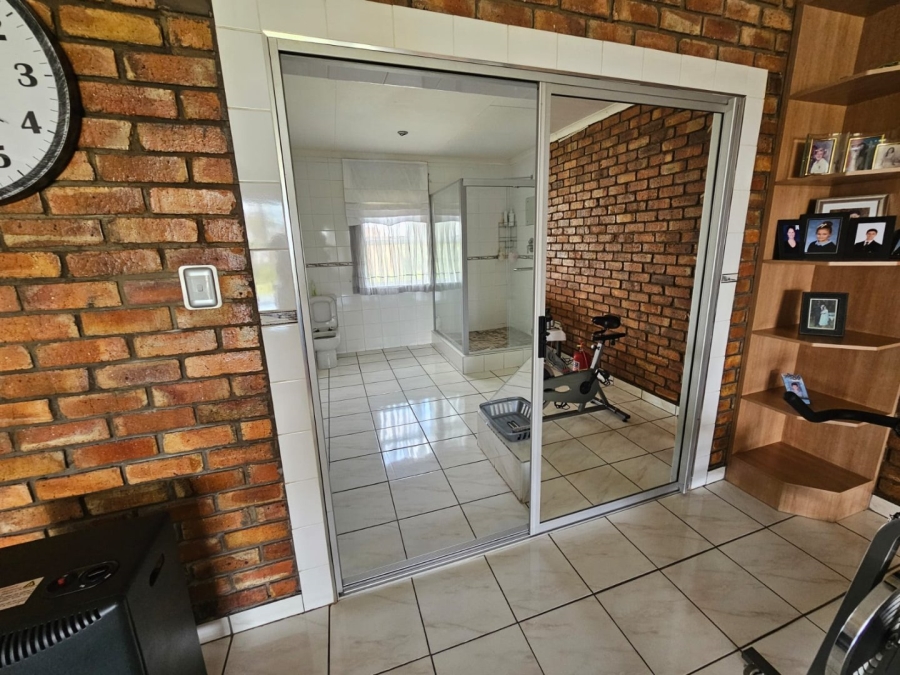 3 Bedroom Property for Sale in Sasolburg Rural Free State